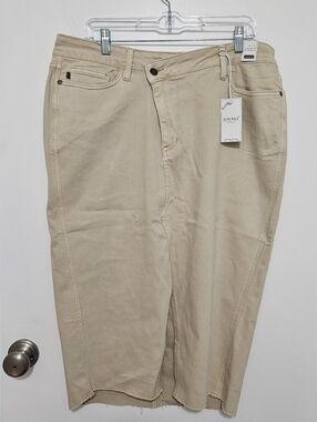 NWT Judy Blue Beige Denim Midi Skirt with Front Slit High Waist Pencil Size 2XL
